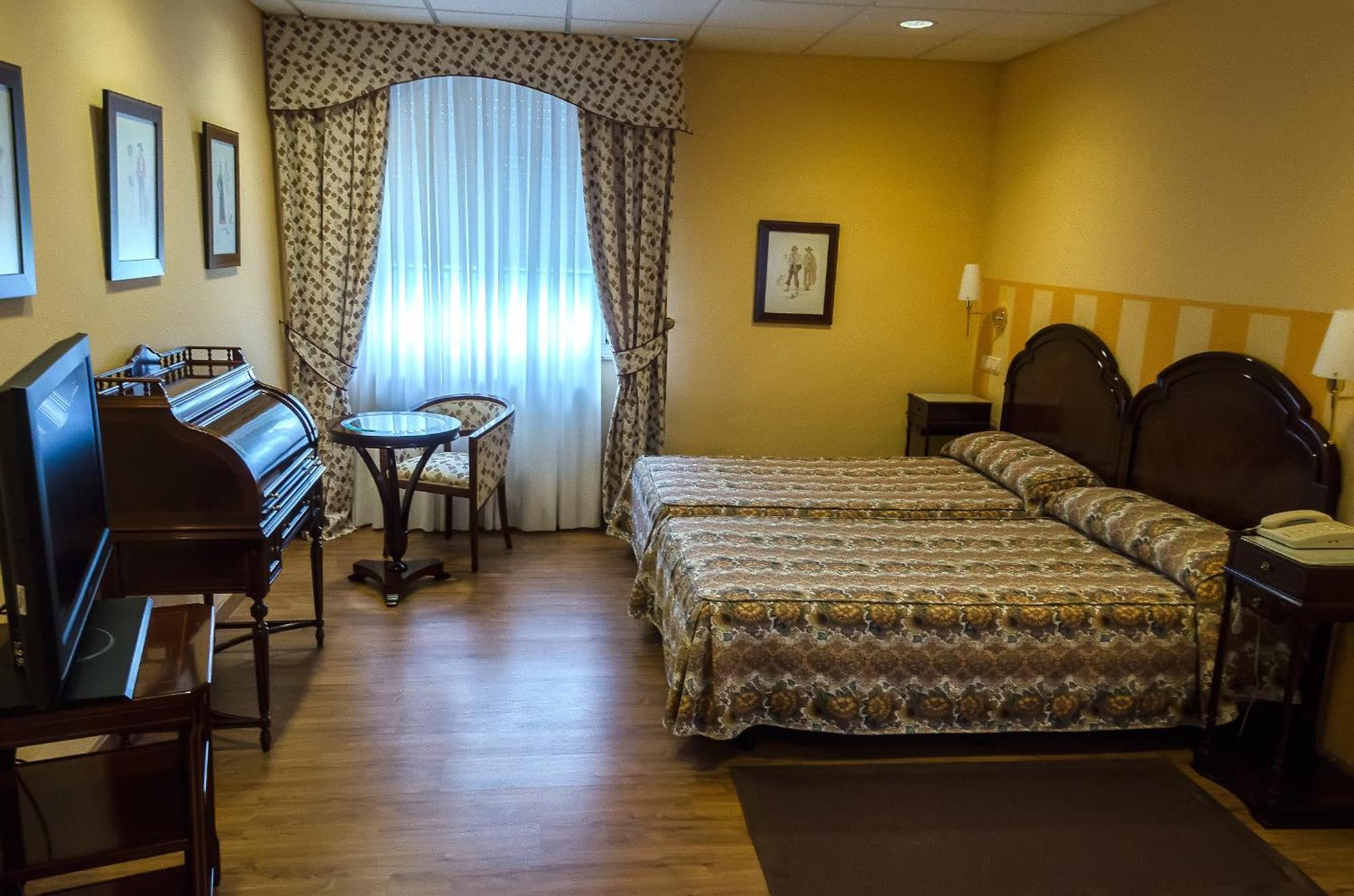 Hotel Dona Jimena Villarcayo Phòng bức ảnh