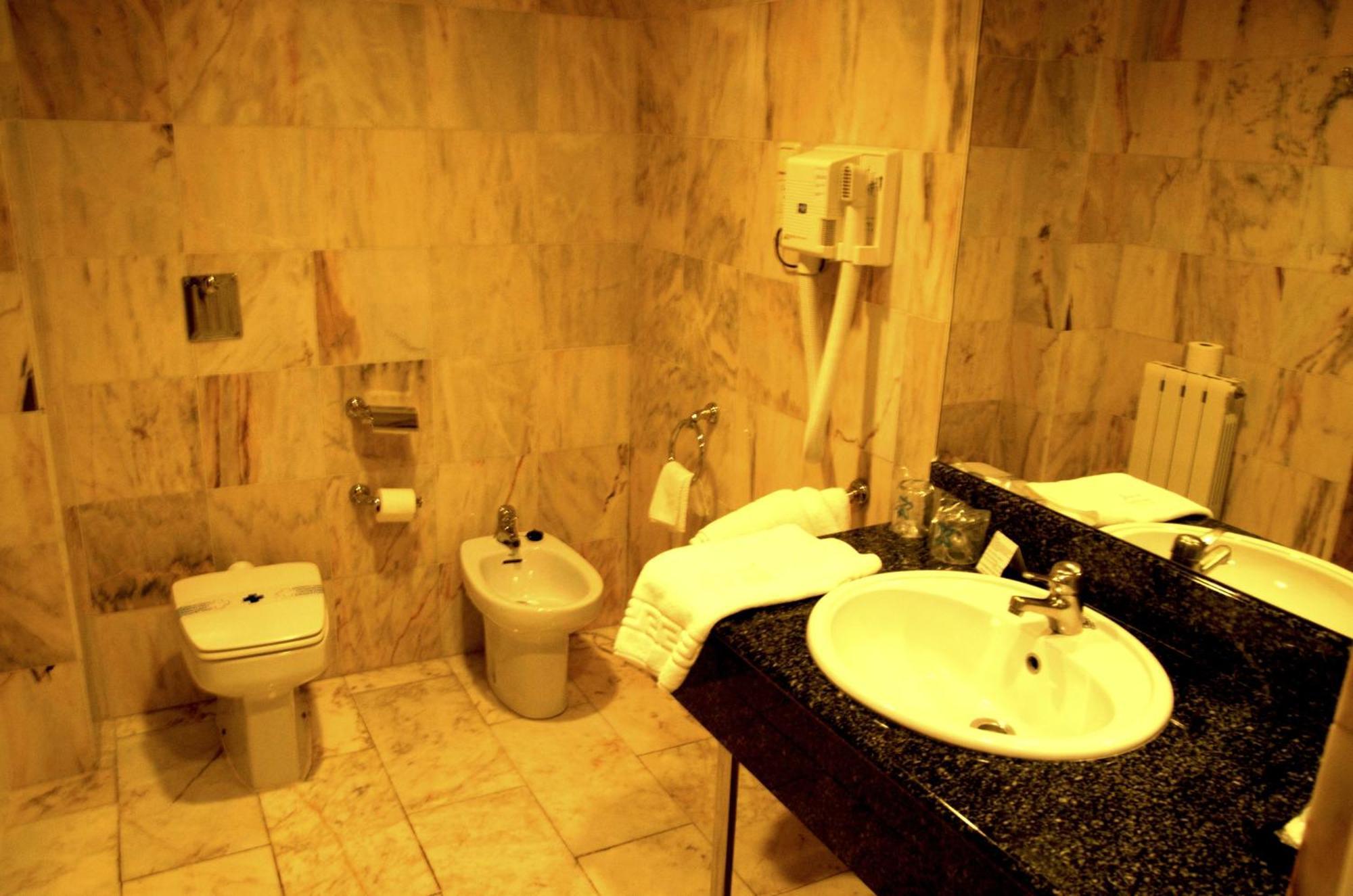 Hotel Dona Jimena Villarcayo Phòng bức ảnh