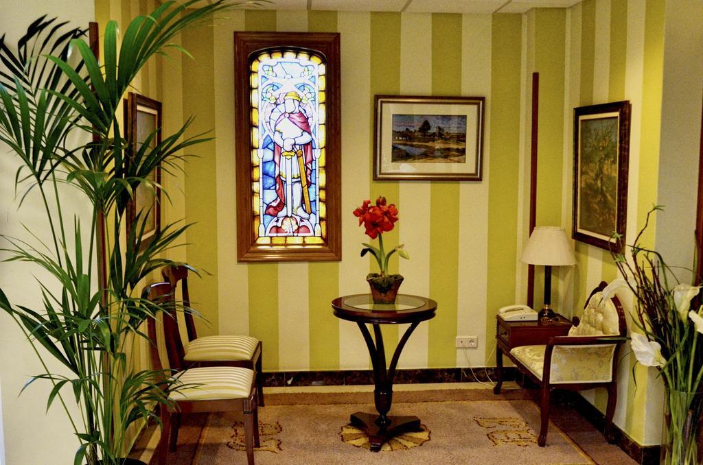 Hotel Dona Jimena Villarcayo Ngoại thất bức ảnh