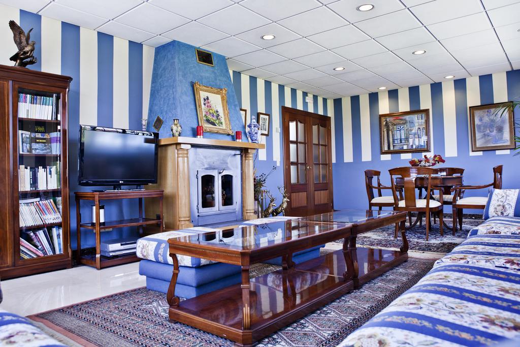 Hotel Dona Jimena Villarcayo Ngoại thất bức ảnh